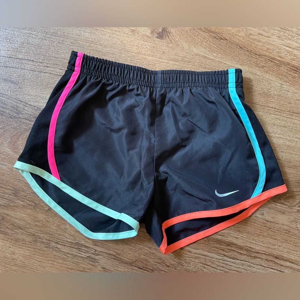 Little girls NIKE DRI-FIT running shorts